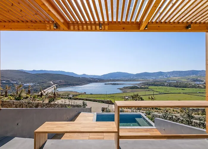 Panormos Bay Luxury Otel 5*