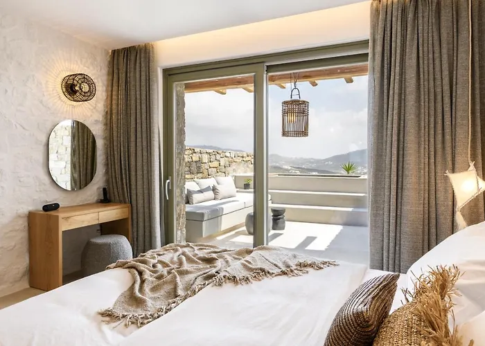 Otel Panormos Bay Luxury