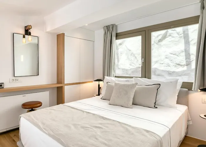 Otel Panormos Bay Luxury 5*