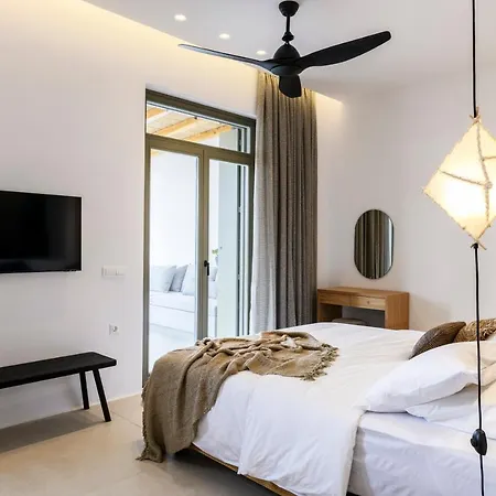 The Mykonist Panormos Exclusive & Hotel
