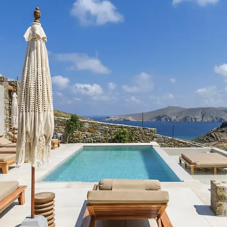 Hotell Panormos Bay Luxury